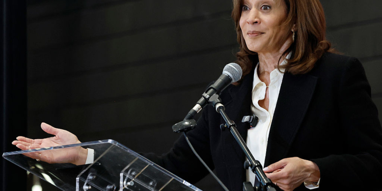 Podcast Host Accuses Harris’ Team of Lying Over Interview Request