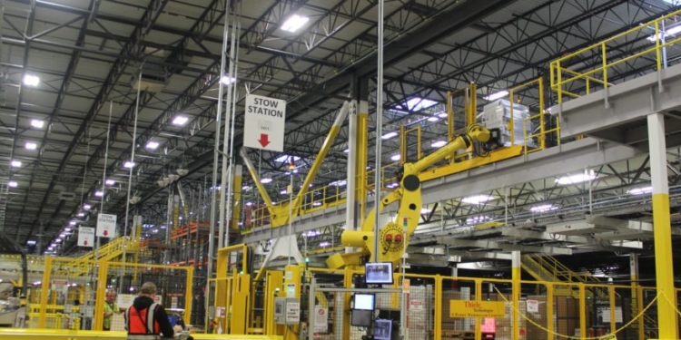 Amazon’s Robot Army On Brink Of Outnumbering Humans At Warehouses