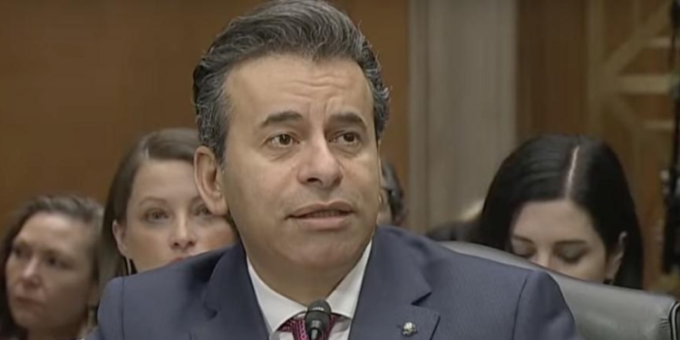 FDA Head To ‘Listen To Concerns’ Regarding Coerced Use Of Abortion Pill Widely Available Online