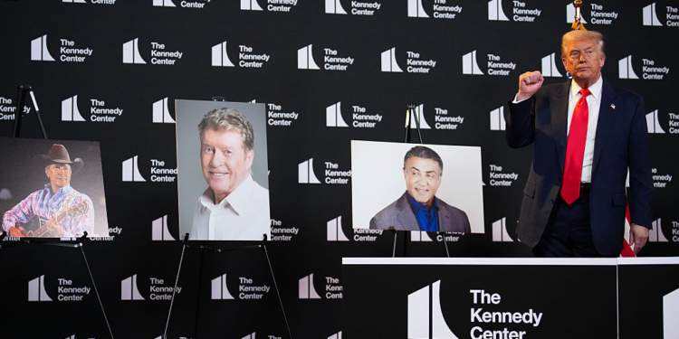 Trump Announces 5 Kennedy Center Honorees That Include Michael Crawford, Kiss