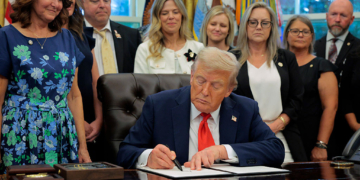 Abbey Gate Gold Star Families, Trump Mark 4th Anniversary 
