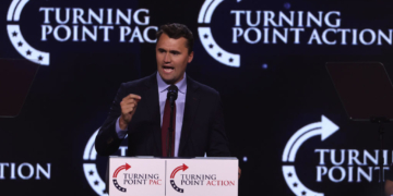Dems Leaders Expected to Support Resolution Honoring Kirk 