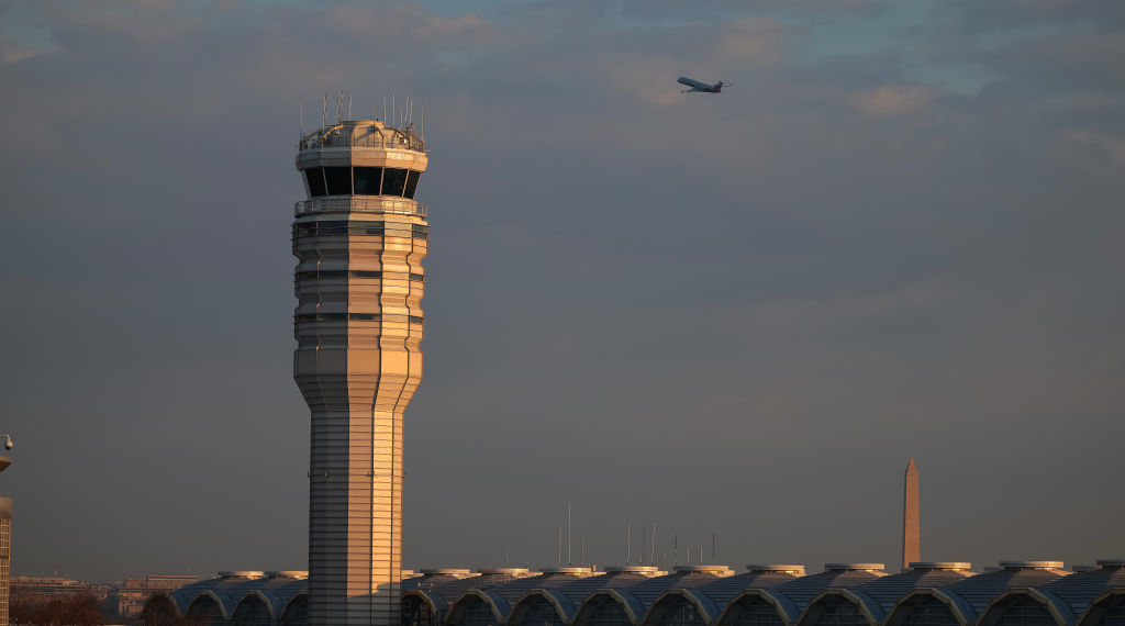 Limited FAA Bonuses Ignite Backlash From Unions and Lawmakers