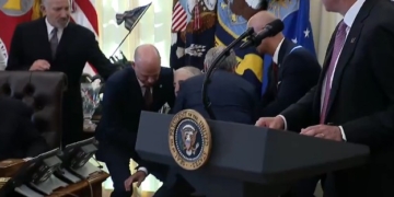 Oval Office Scare: Guest Collapses During Trump Obesity-Drug Event, Rushed by Dr. Oz
