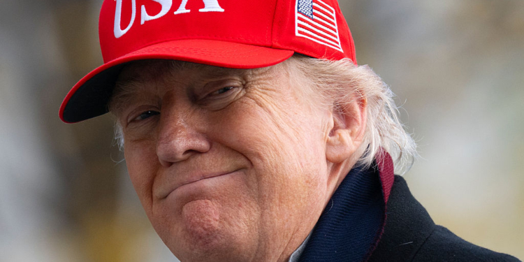 Trump Looks to Take Over DC Golf Courses
