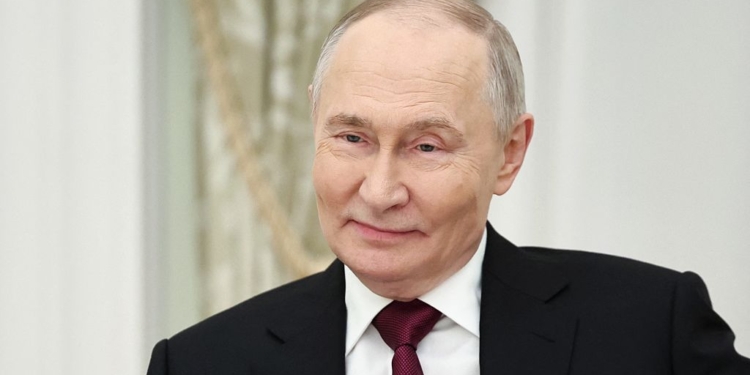 Putin Blames Europe, Trump Envoys Push Peace Talks Amid Ukraine War