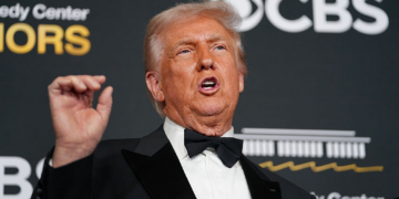 Trump Bristles as Pardoned Congressman Refuses to Switch Parties