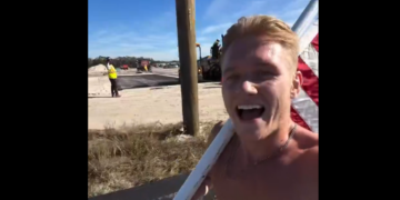 Runner’s Flag-Fueled Mission Aims to Unite, One Mile at a Time