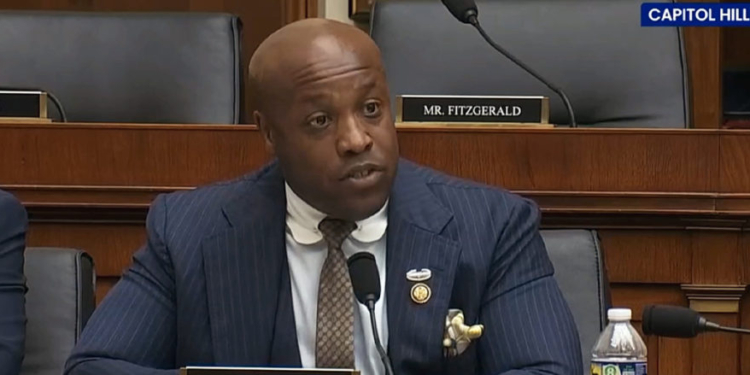 Anti-DEI Republican Helped Make Racial, Gender Ideology ‘Foundational’ At Prestigious School