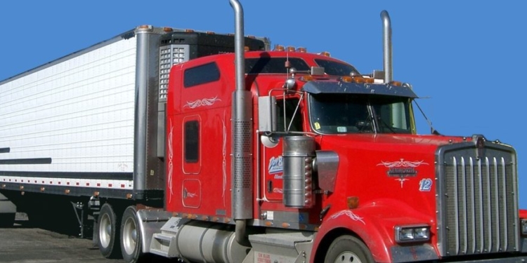 DOT Secretary Accuses Newsom Of ‘Lying,’ Says California Still Risks Losing $160M Over Illegal Licenses