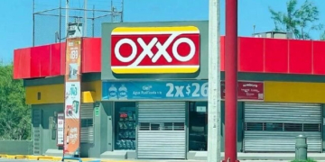 Cartel Threats in Mexican Border City Force Convenience Store Chain Closures