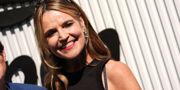 Arizona Authorities Search For Mother of ‘Today’ Show’s Savannah Guthrie