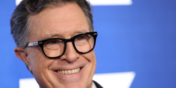 Colbert Hits Back at CBS, Calls Network Statement on Talarico Interview ‘Crap’