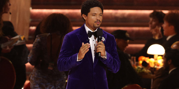Trump Threatens to Sue ‘Pathetic’ Trevor Noah After Grammy Awards