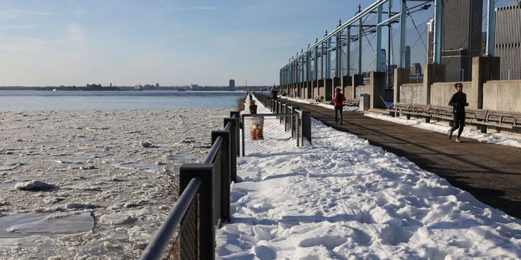 NYC Heat Crisis Explodes as Tenants Blame Mamdani for Record Cold-Weather Failures