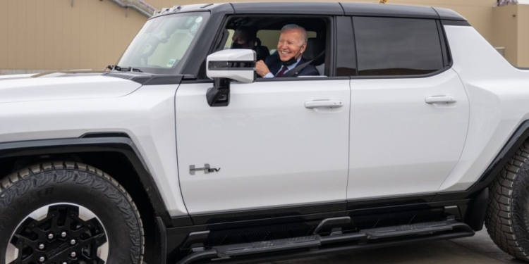 DAVID BLACKMON: Stellantis Pivots To Diesel – What That Means For Europe’s EV Future