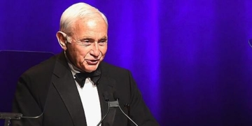 Victoria’s Secret CEO Exonerates Trump In His Epstein Testimony