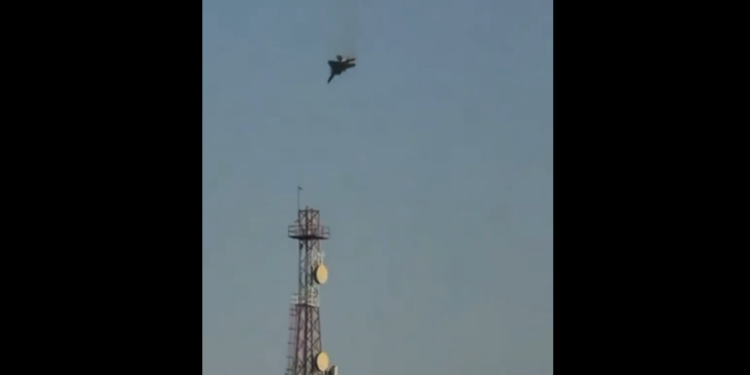 Smoke Over US Embassy as F-15 Crashes Near Kuwait Compound