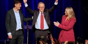 Australia Reports Record Number Of Migrants
