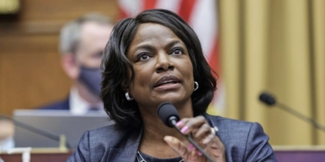 CNN Democrat Panelists Comments Regarding Dalilah Coleman Spark Backlash