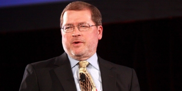 Daily Caller Panel Lays Out GOP Tax Revolution To Restore America