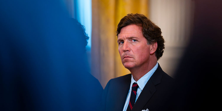 Tucker Carlson Apologizes For Endorsing Trump: ‘I’m Sorry For Misleading People’