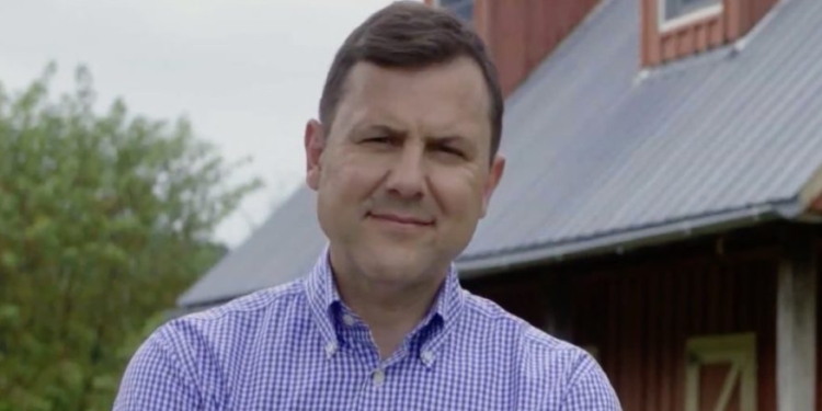 MIA GOP Congressman Still Managed To Find Time To Trade Stocks When He Was Nowhere To Be Seen