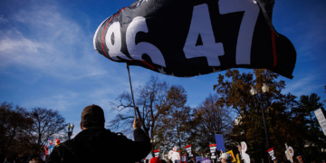 Fed Judge OKs Anti-Trump Message on  Flag