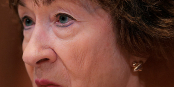 Susan Collins Hailed by Schumer for ‘Remarkable Milestone’