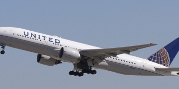 JetBlue Says Jet Fuel Will Get Even More Expensive As Iran War Continues