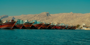Missiles Fly In Persian Gulf As US, Iran Deal Hangs In Balance