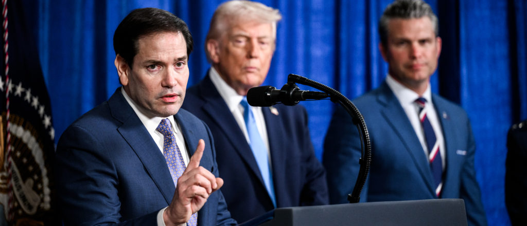 Oil Plummets After Tentative US-Iran Peace Deal Announced