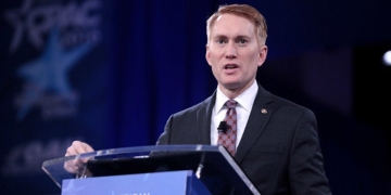 Some GOP Senators Say They Want To Hold Vote On Trump’s Iran Deal